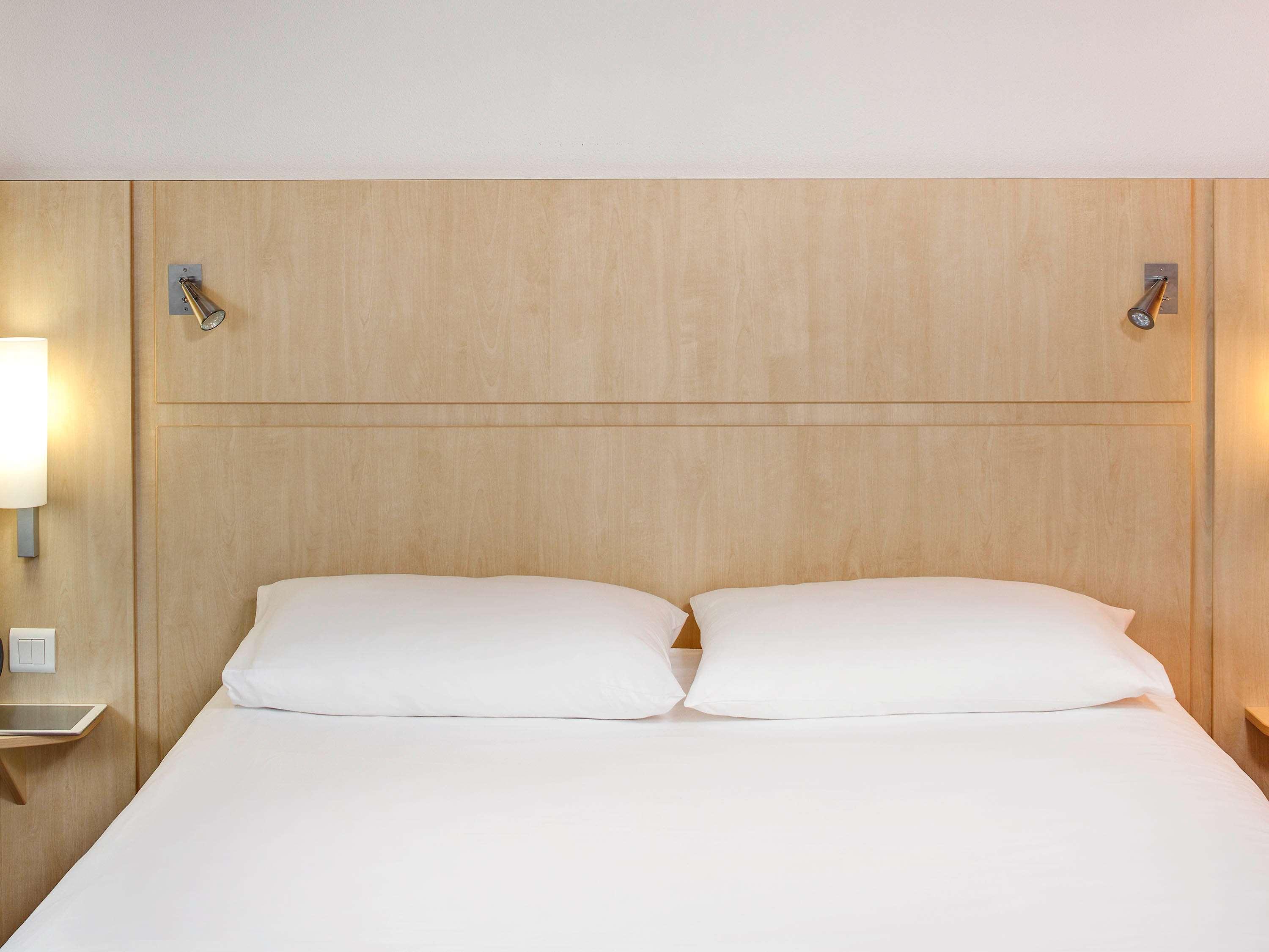 Ibis Clermont Ferrand Montferrand Hotel Buitenkant foto