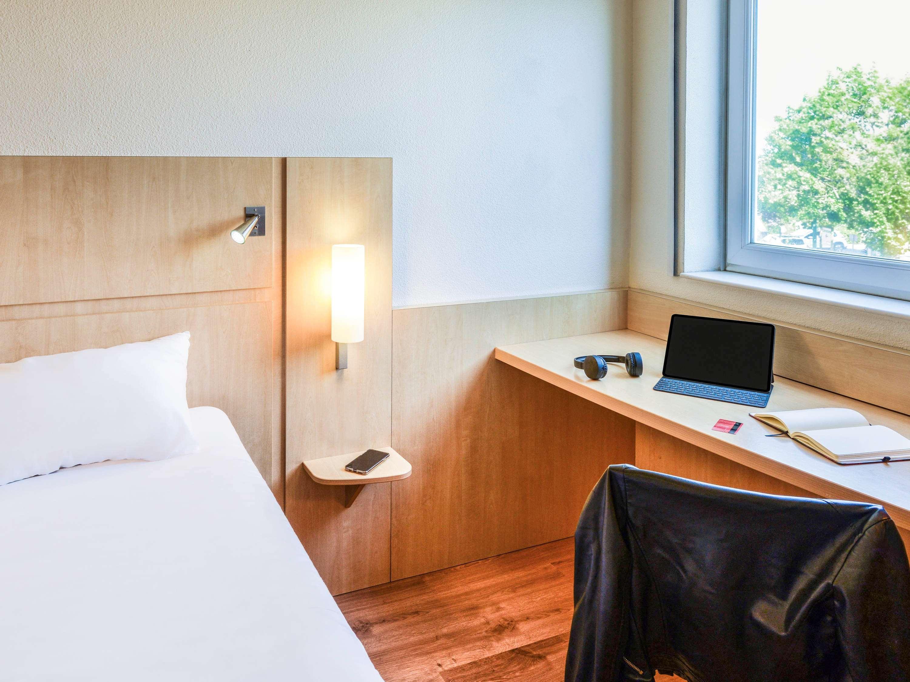 Ibis Clermont Ferrand Montferrand Hotel Buitenkant foto