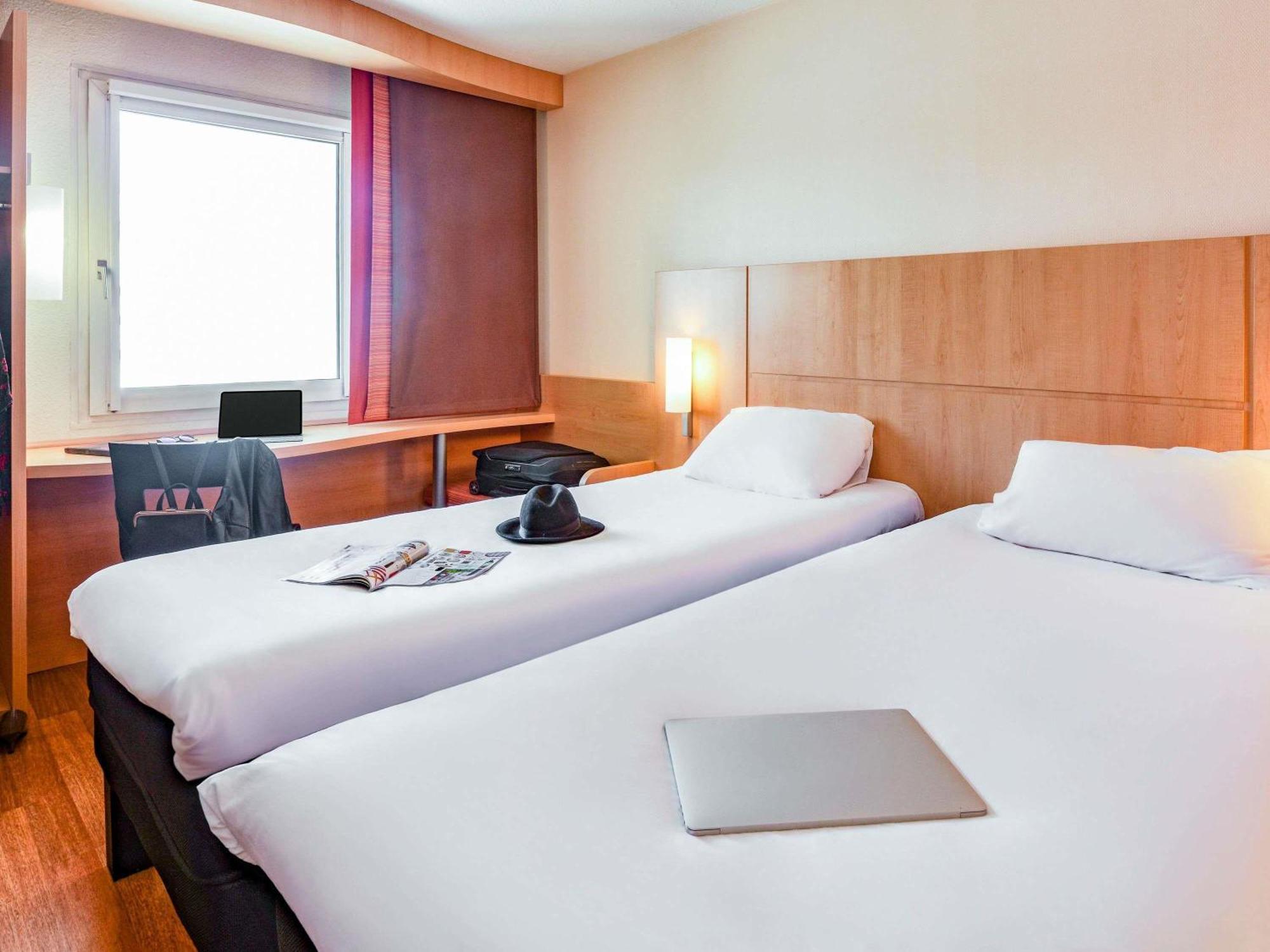 Ibis Clermont Ferrand Montferrand Hotel Buitenkant foto